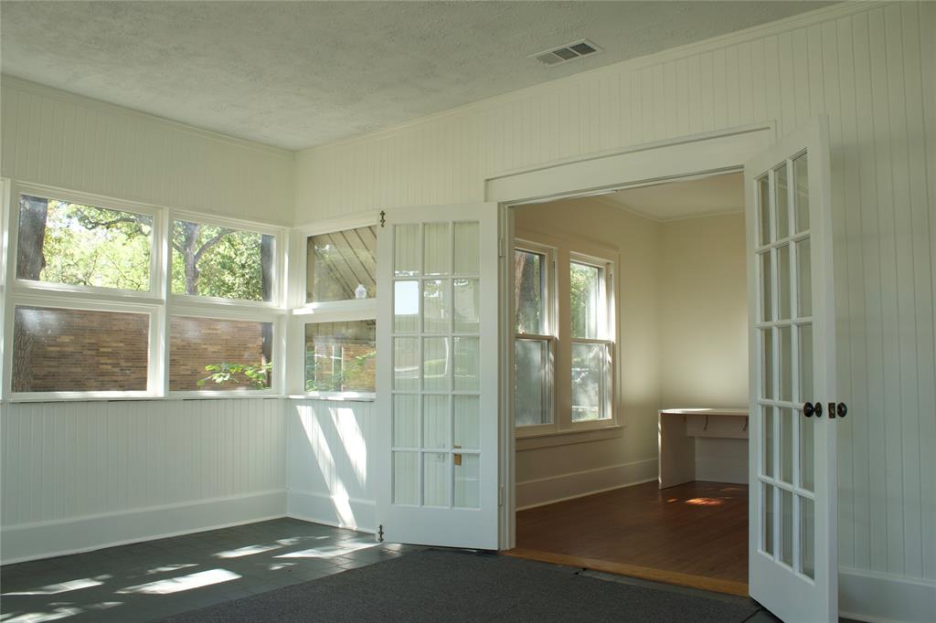 215 S Oconnor Road Property Photo 6