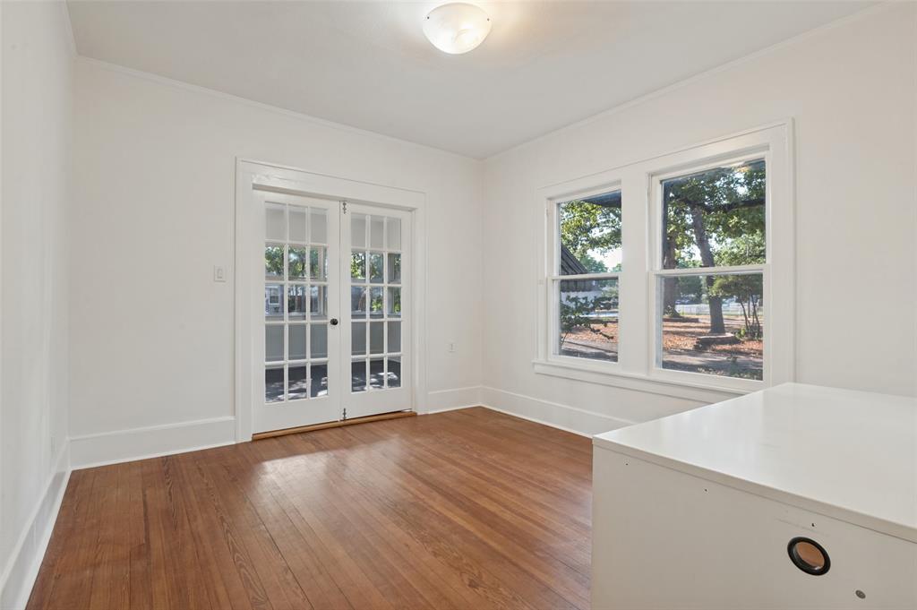 215 S Oconnor Road Property Photo 10