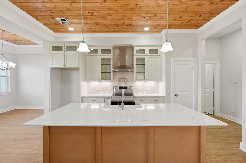 1509 Fm 1737 Property Photo 6