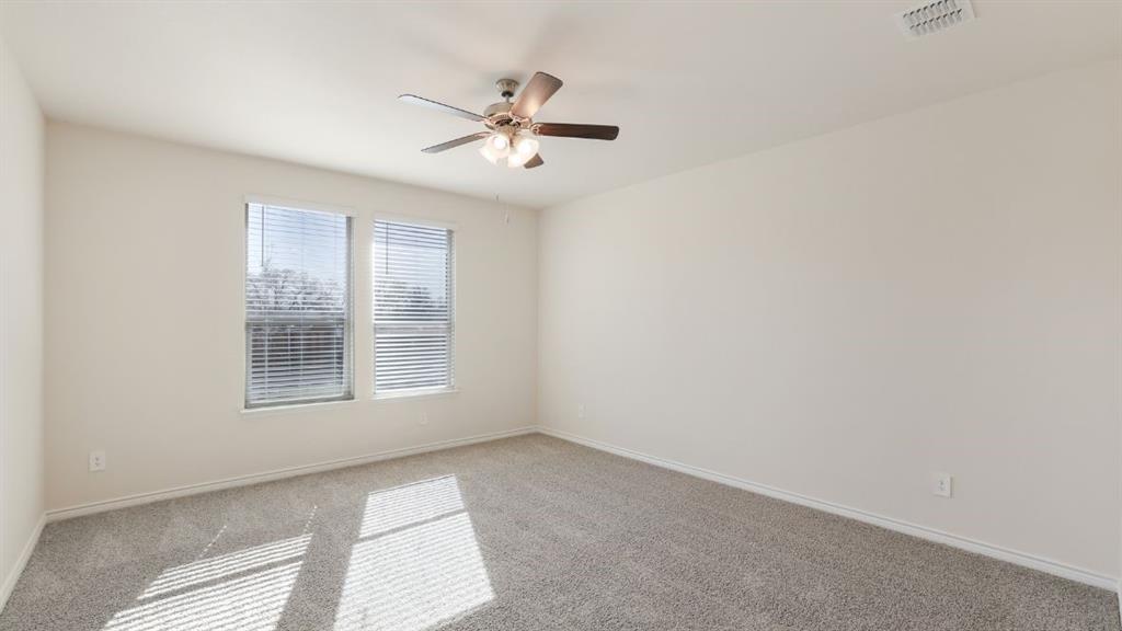 1405 Wood Vine Drive Property Photo 8