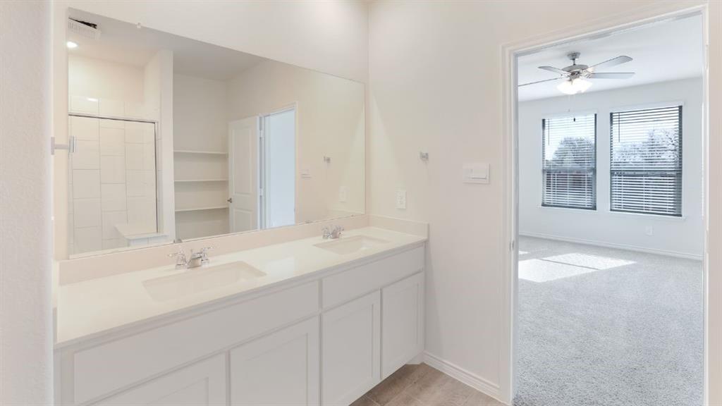1405 Wood Vine Drive Property Photo 10