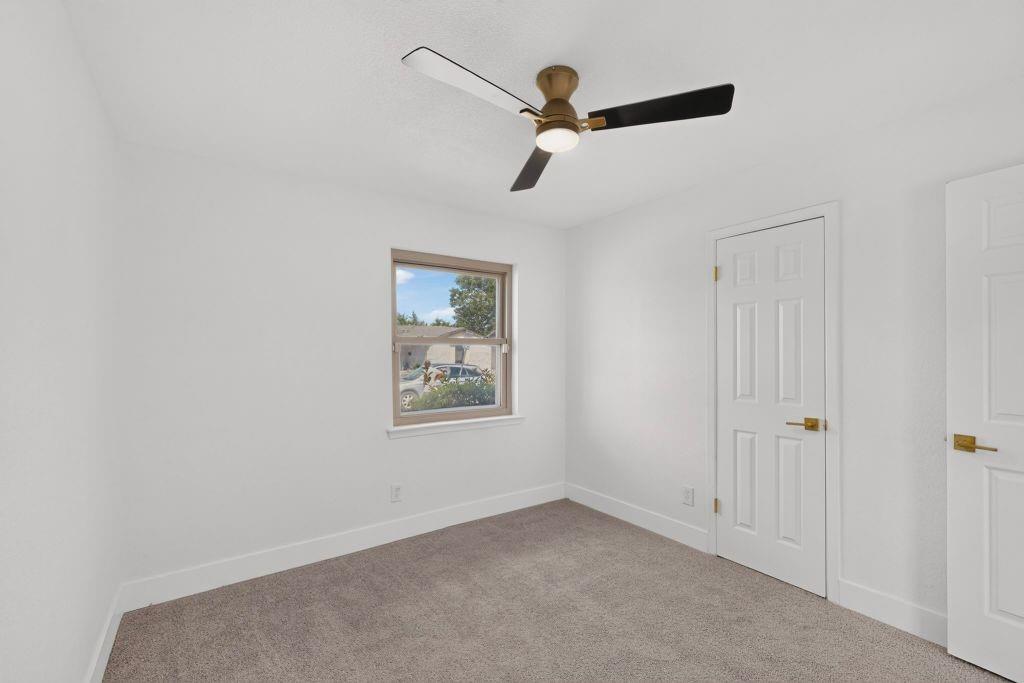 3204 Pacesetter Drive Property Photo 17