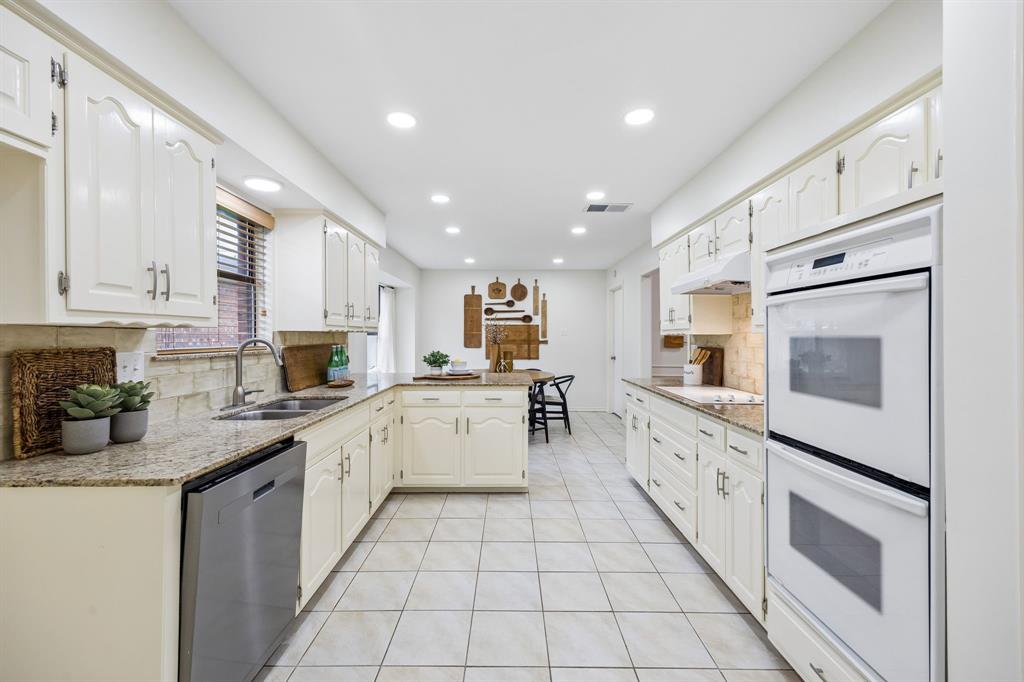 4540 New Orleans Drive Property Photo 11