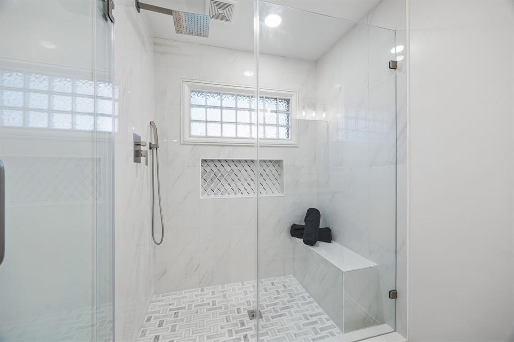4540 New Orleans Drive Property Photo 18