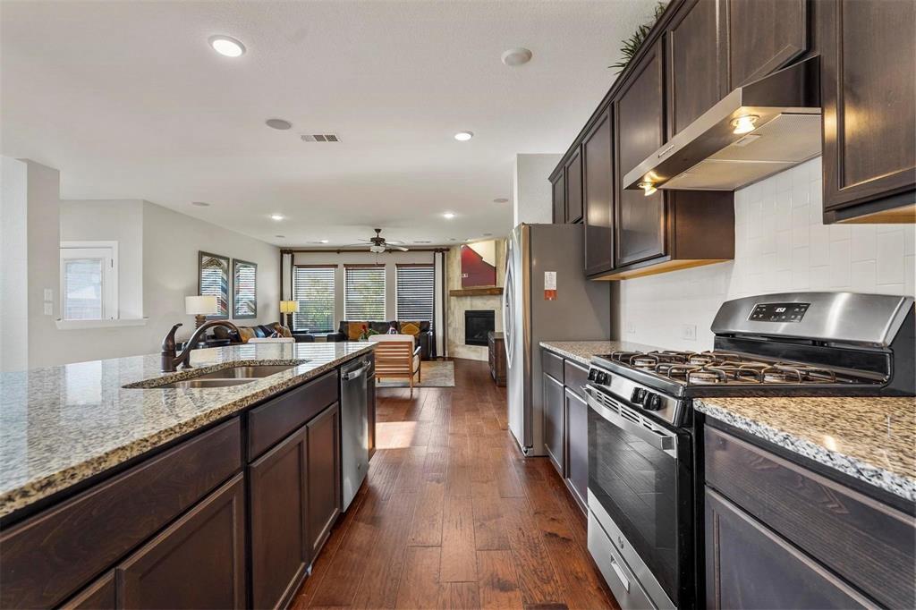 1609 Cedar Crest Drive Property Photo 3