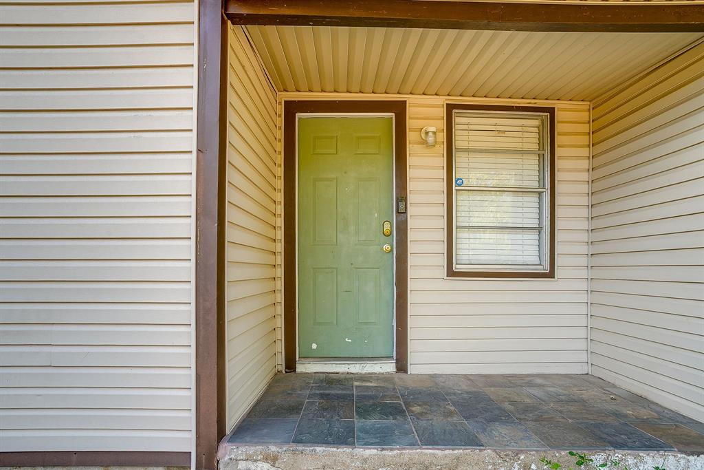 208 Wells Burnett Road Property Photo 3