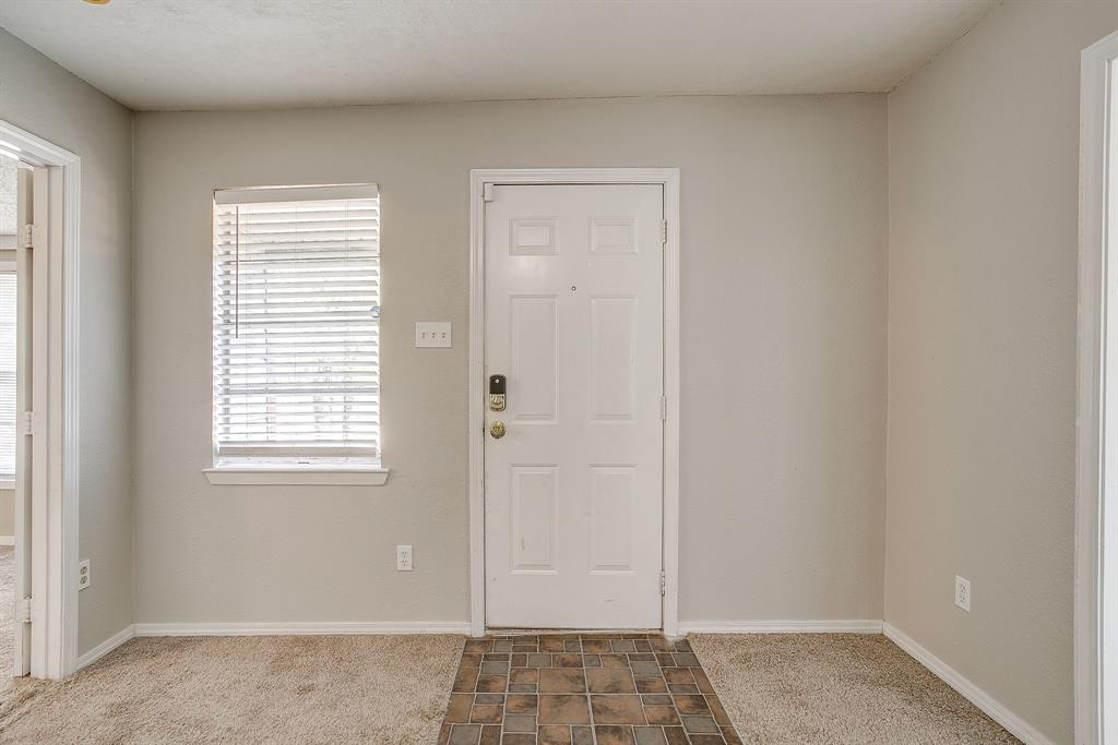 208 Wells Burnett Road Property Photo 4