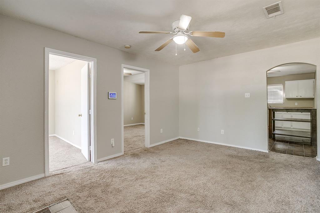 208 Wells Burnett Road Property Photo 5