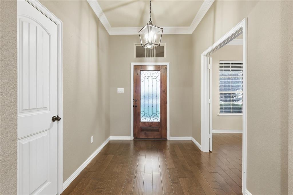 209 Highland Hills Boulevard Property Photo 5