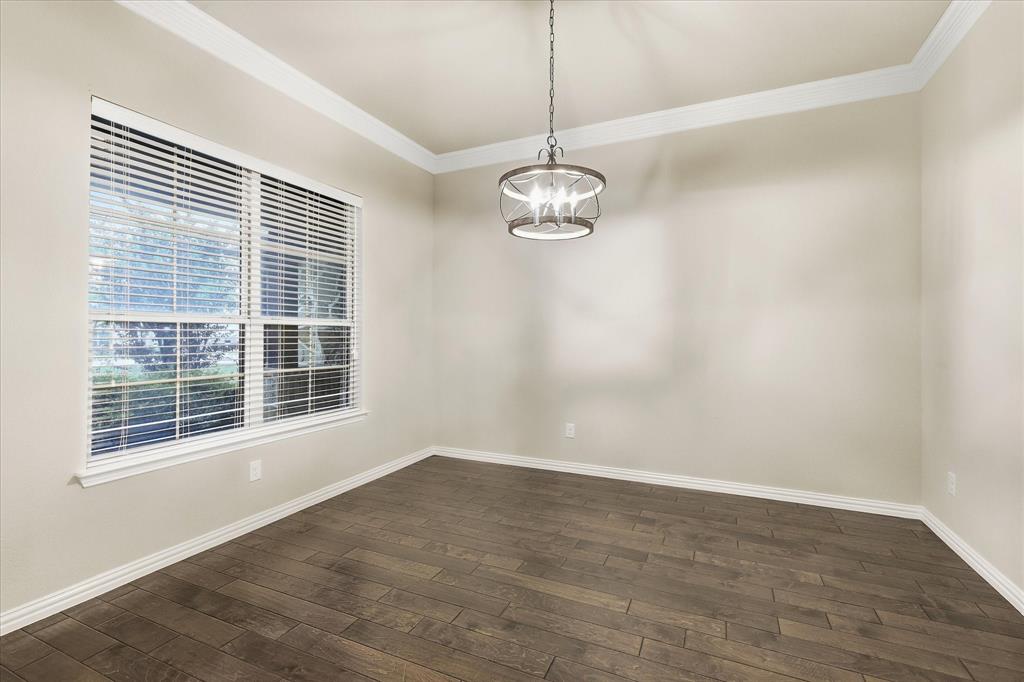 209 Highland Hills Boulevard Property Photo 6
