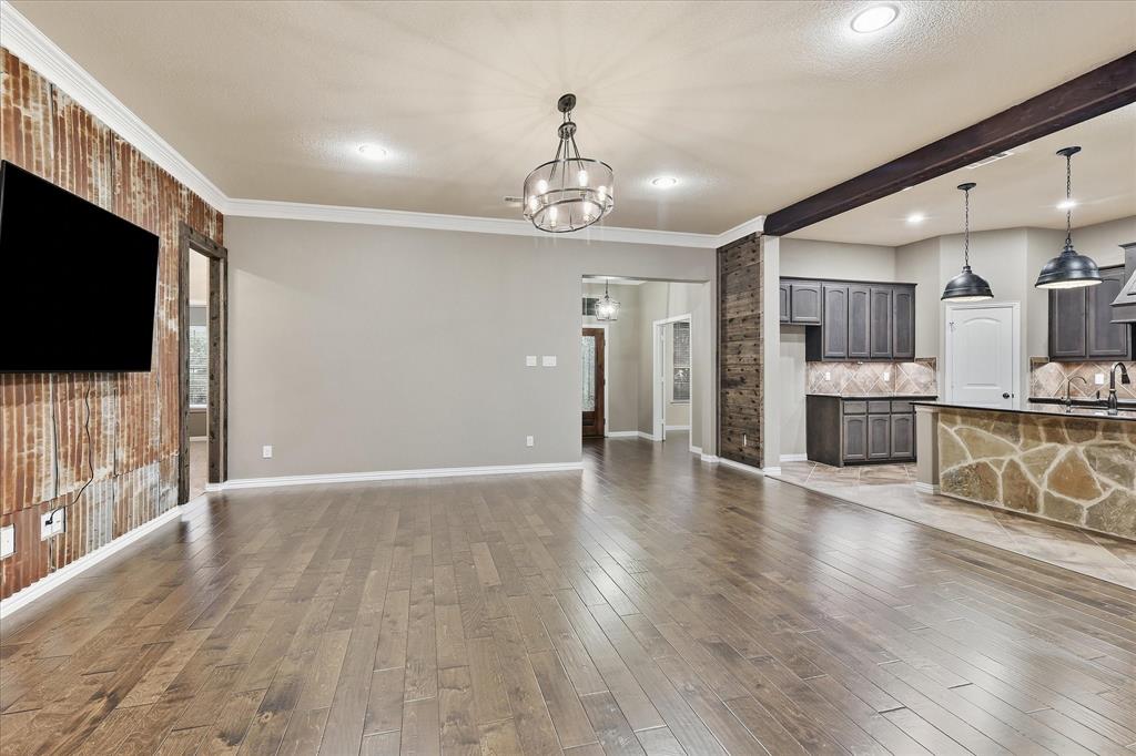 209 Highland Hills Boulevard Property Photo 11