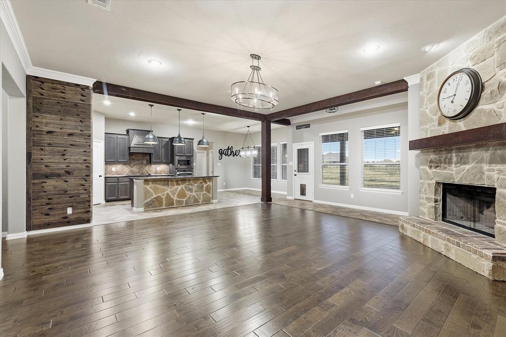 209 Highland Hills Boulevard Property Photo 12