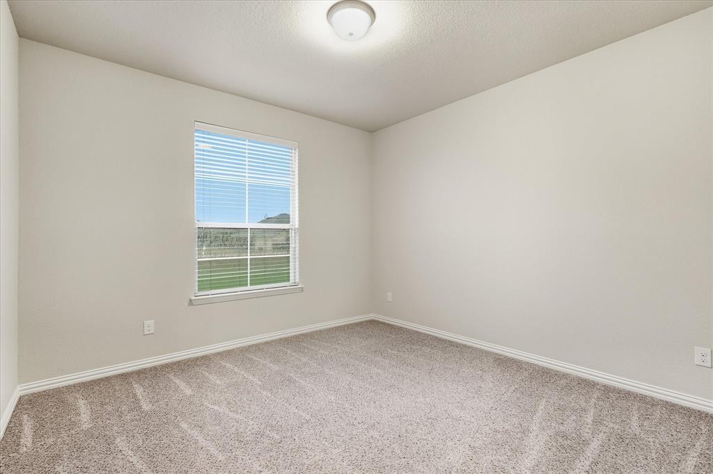 209 Highland Hills Boulevard Property Photo 31