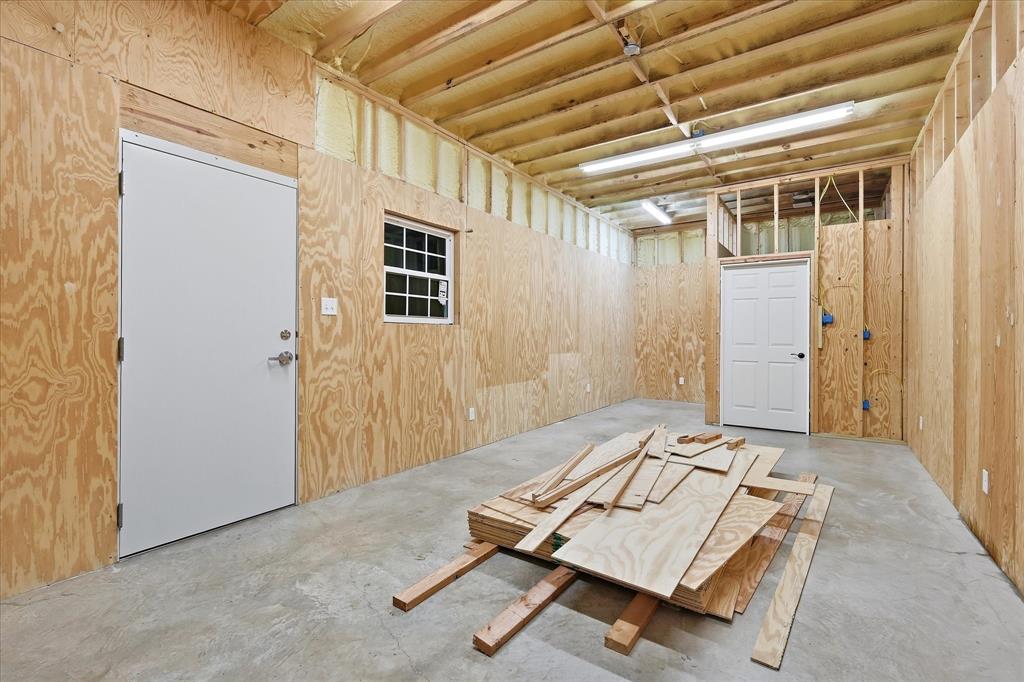 209 Highland Hills Boulevard Property Photo 35