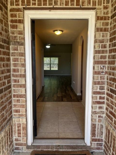 1910 Pilot Point Way Property Photo 3