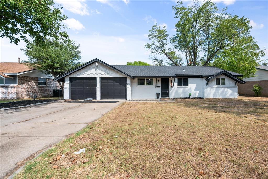 316 Wintercrest Road Property Photo 1