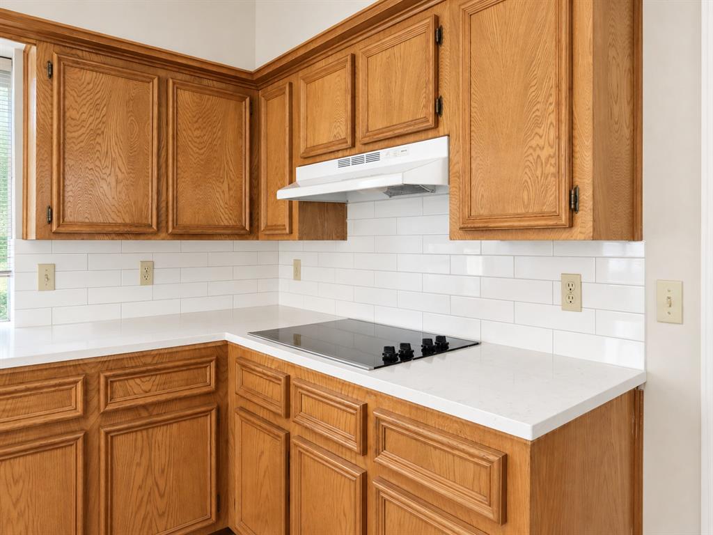2417 Fulton Drive Property Photo 12