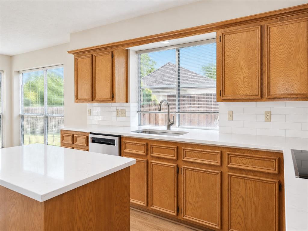 2417 Fulton Drive Property Photo 13