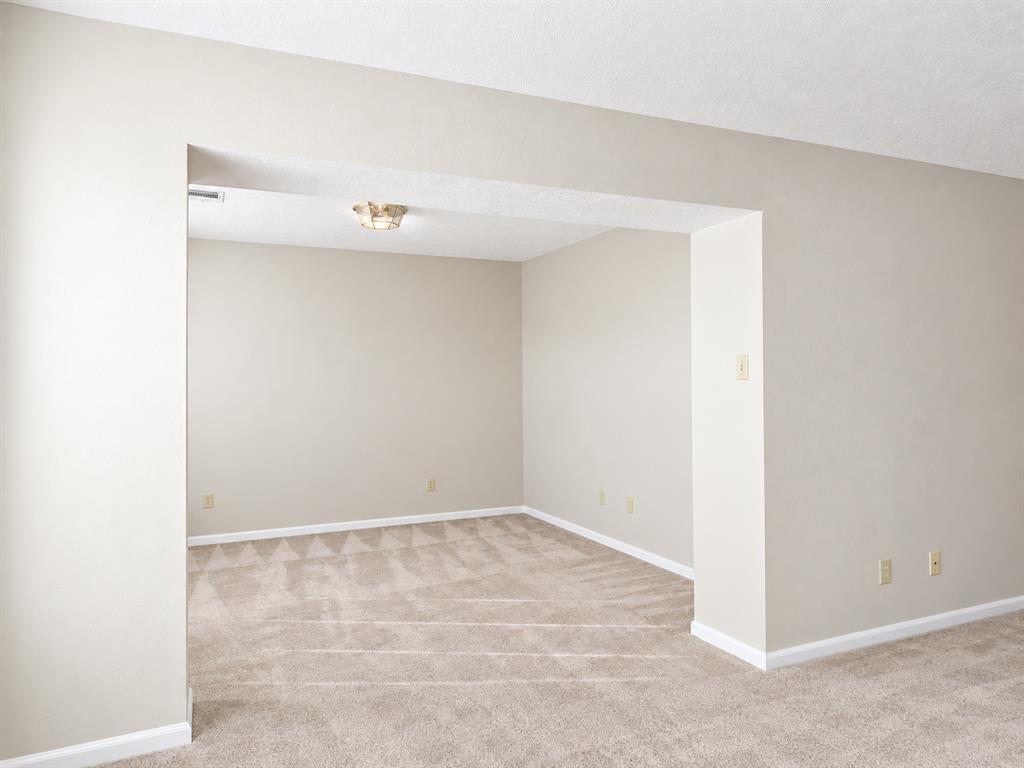 2417 Fulton Drive Property Photo 23