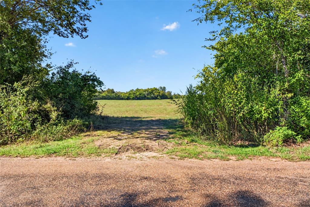324 S County Road 1226 Property Photo 5