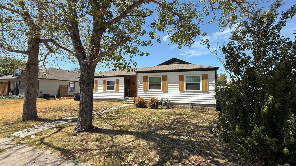 2644 Berryhill Drive Property Photo 3