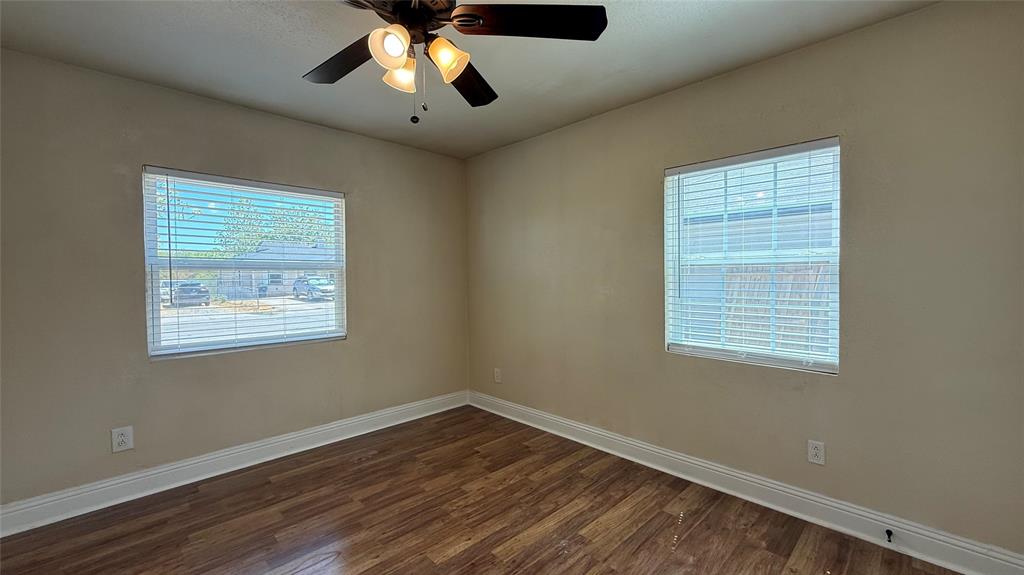 2644 Berryhill Drive Property Photo 9