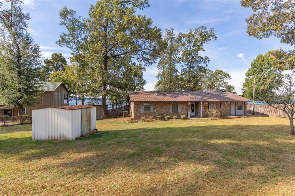 794 Bella Vista Road Property Photo 2