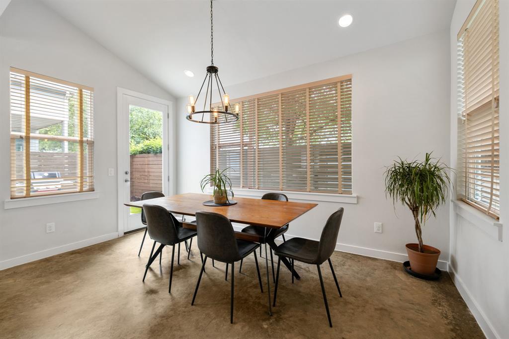 6542 E Lovers Lane Property Photo 7