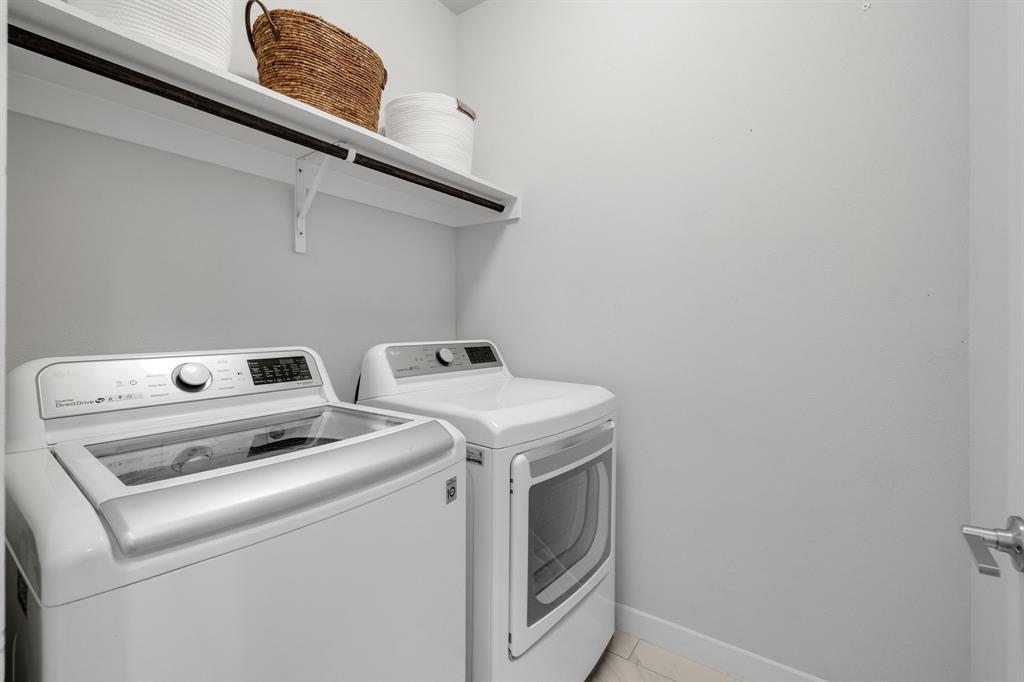 6542 E Lovers Lane Property Photo 26