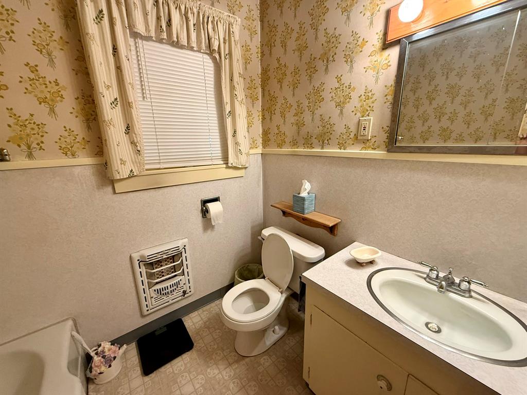 2853 Hollywood Avenue Property Photo 12