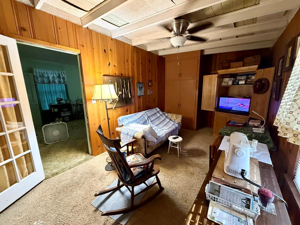2853 Hollywood Avenue Property Photo 15