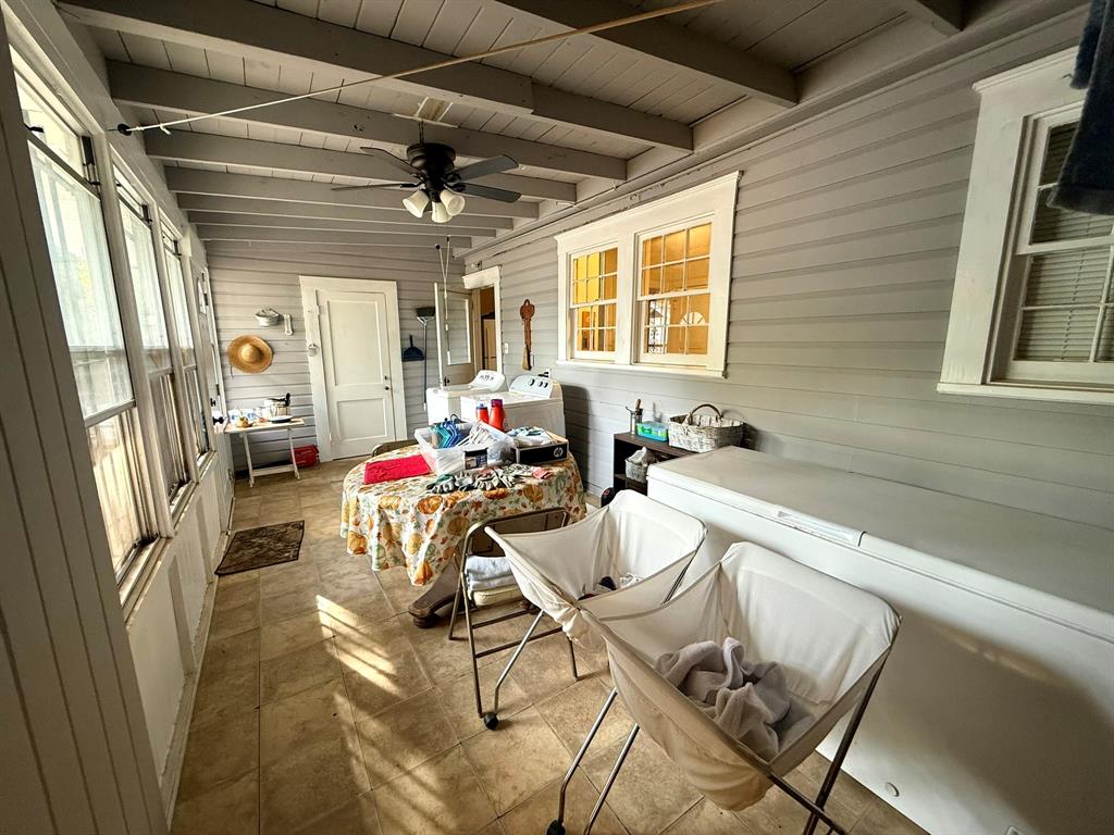2853 Hollywood Avenue Property Photo 18