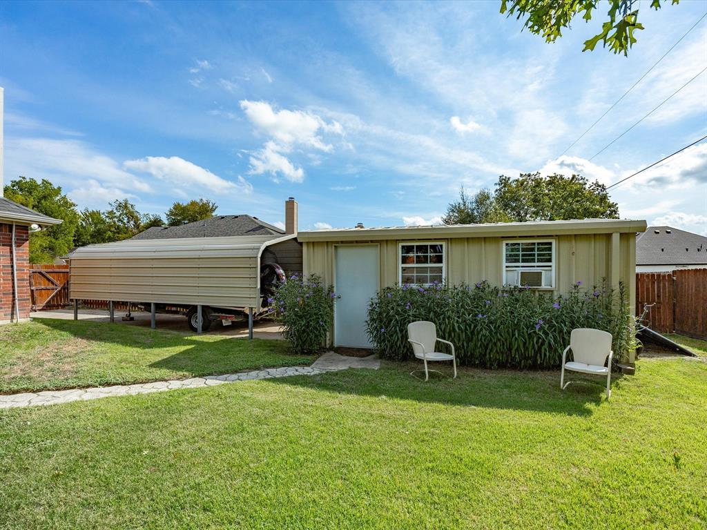 2106 Ridgewood Drive Property Photo 11