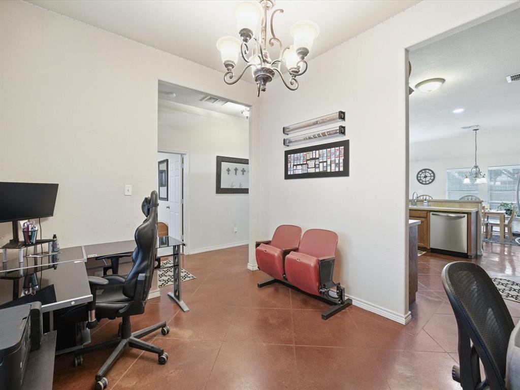 2106 Ridgewood Drive Property Photo 13