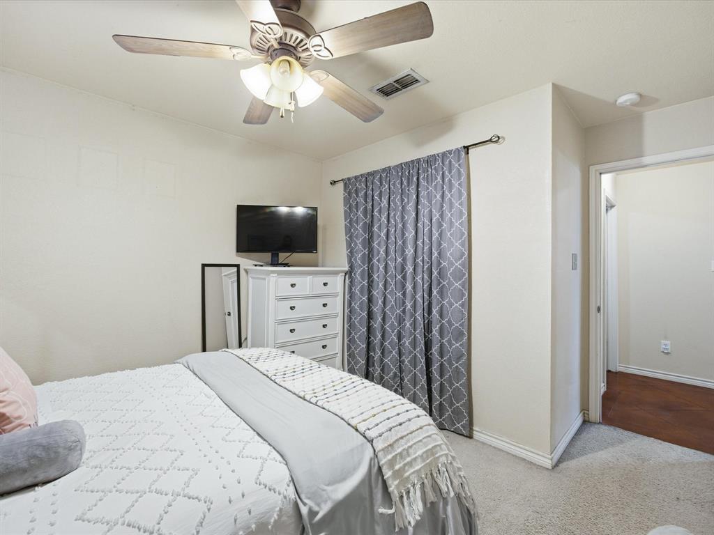 2106 Ridgewood Drive Property Photo 24