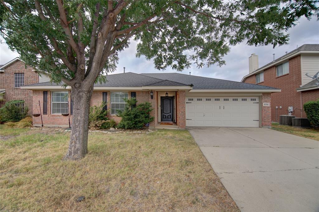 5725 Lionfish Way Property Photo 1