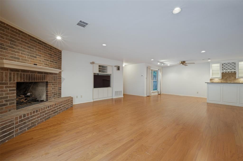 6 Timbergreen Circle Property Photo 18