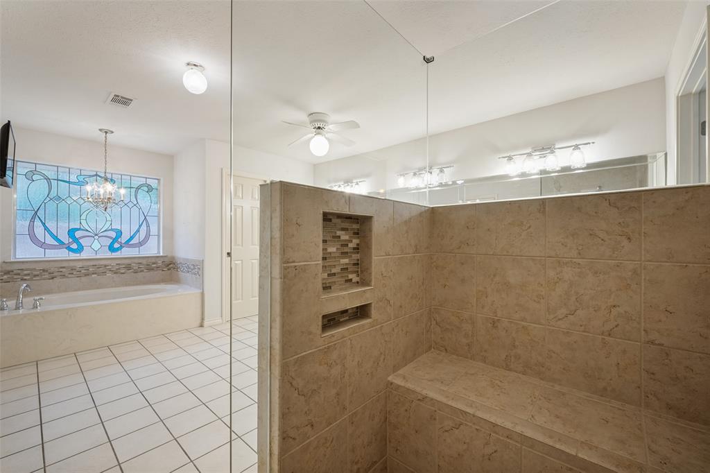 6 Timbergreen Circle Property Photo 34