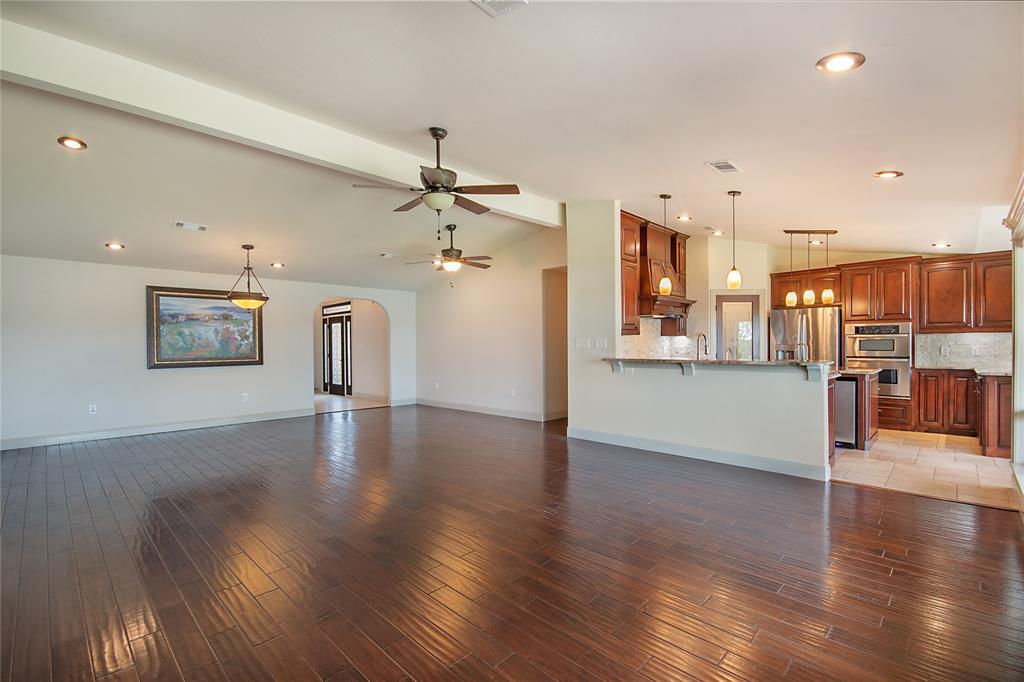 1227 Kiowa Drive Property Photo 9
