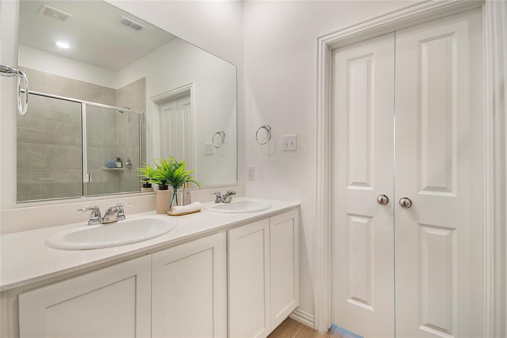 8012 Lindheimer Lane Property Photo 15