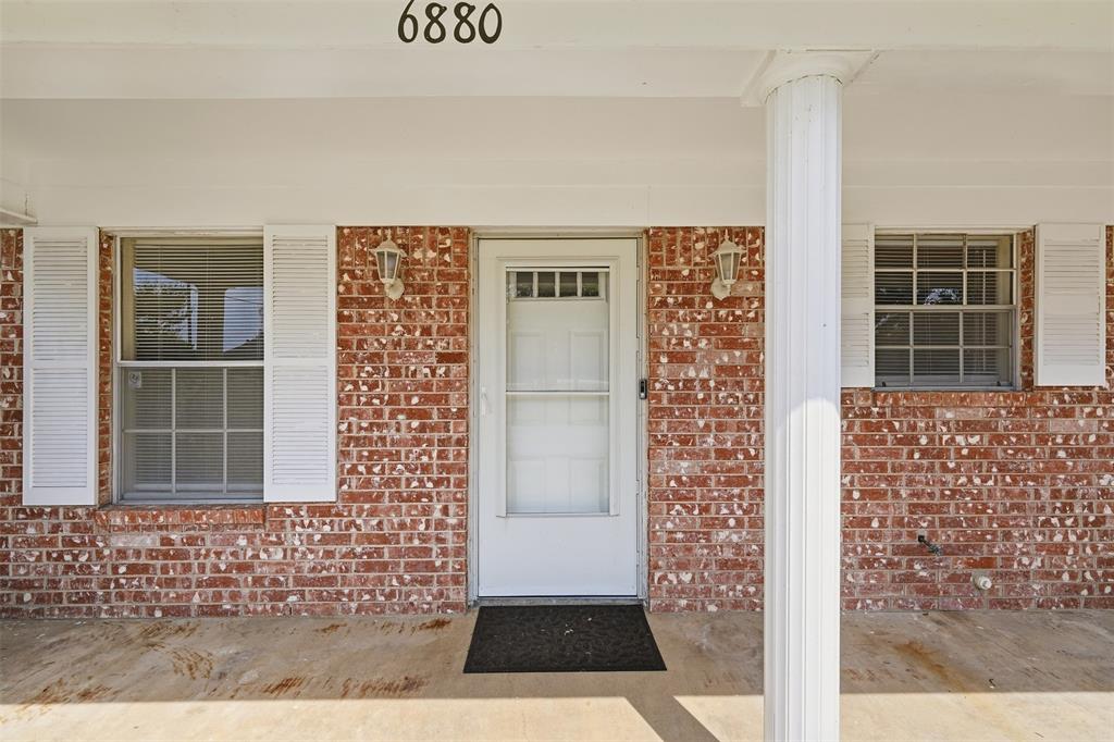 6880 Sandy Beach Road Property Photo 5