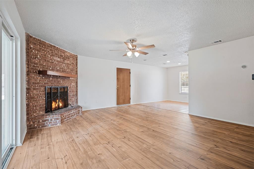 6880 Sandy Beach Road Property Photo 8