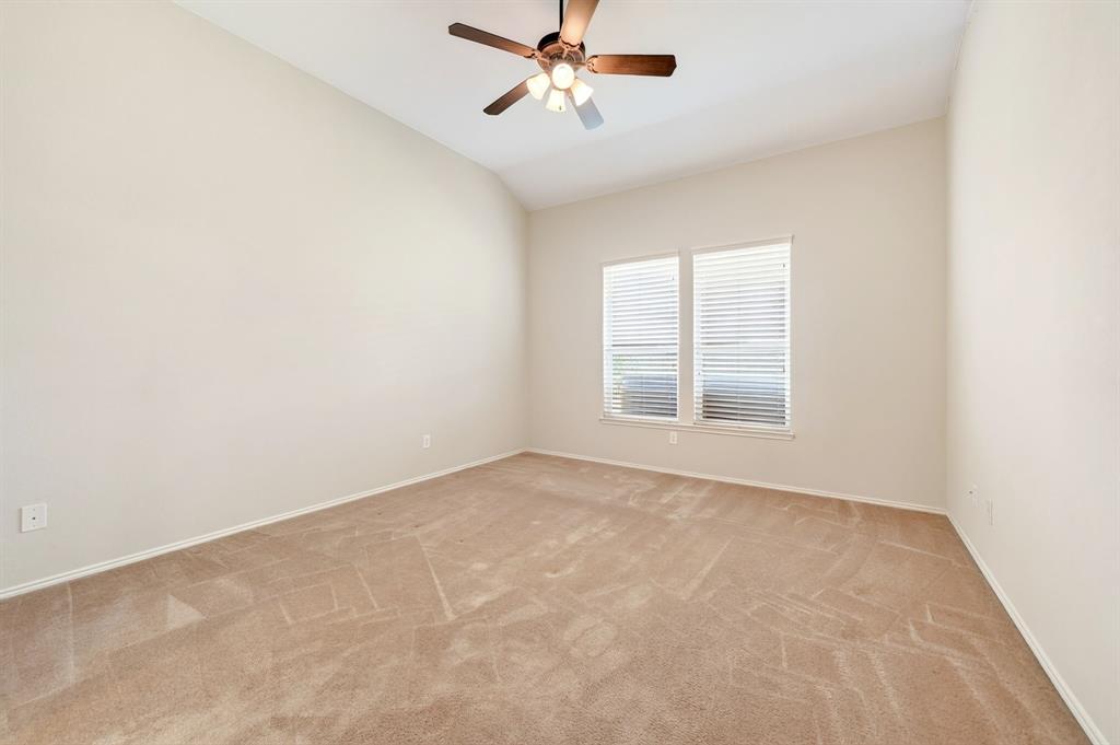 1016 Weeson Road Property Photo 11
