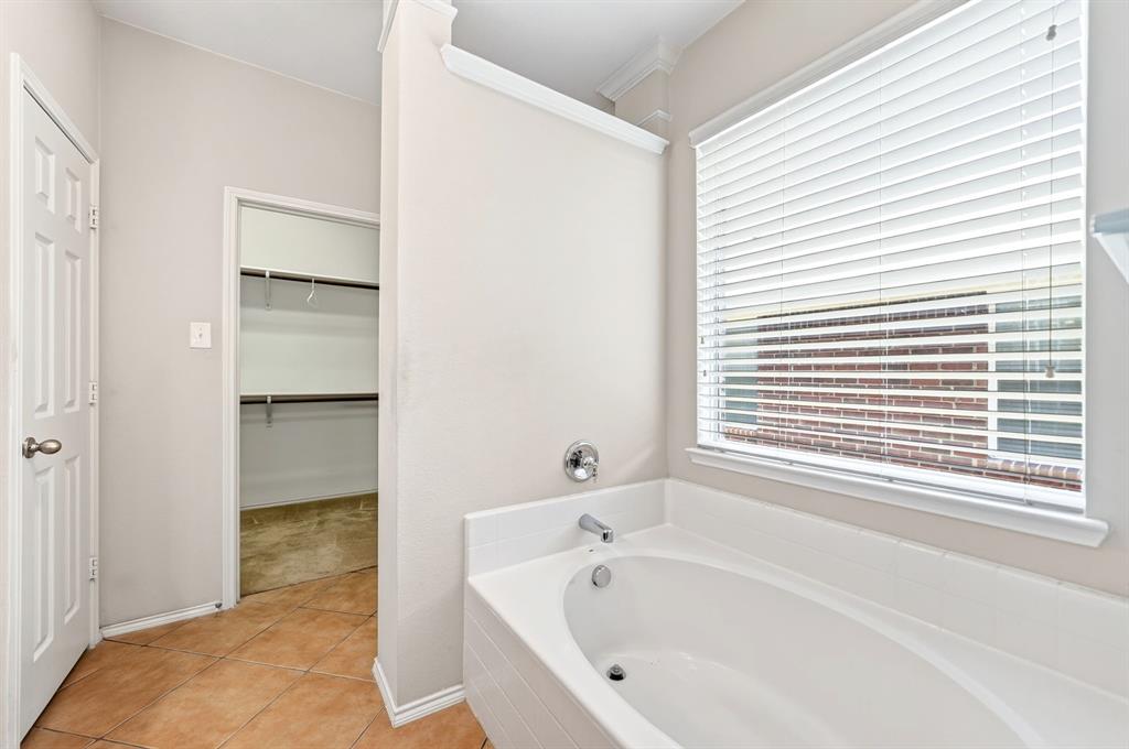 1016 Weeson Road Property Photo 13
