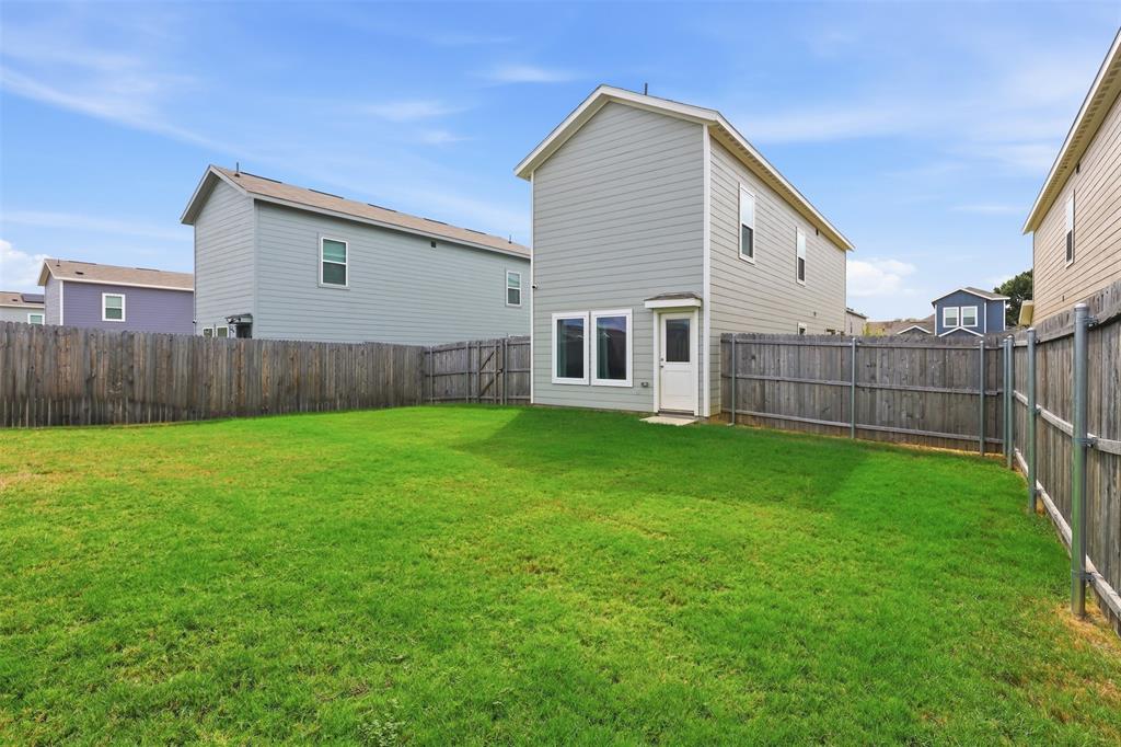 1429 Teak Lane Property Photo 19