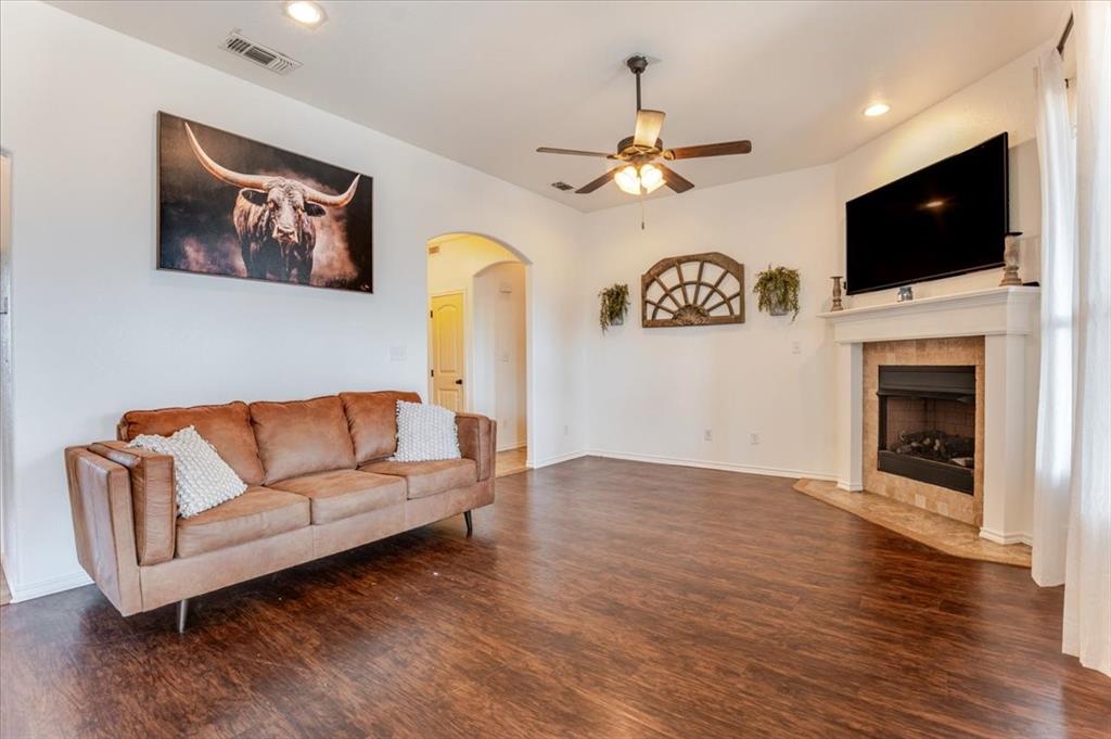9120 Parkview Circle Property Photo 6