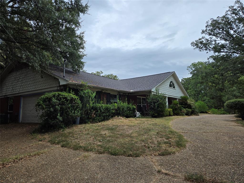 5426 Briarcliff Circle Property Photo 5