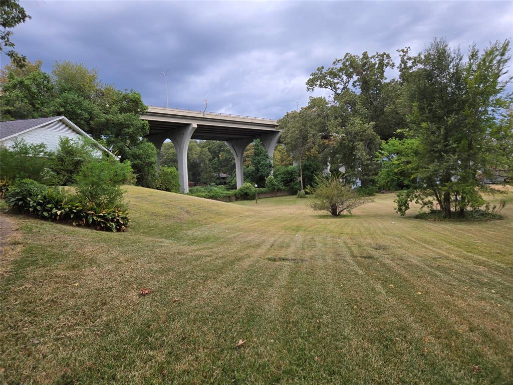5426 Briarcliff Circle Property Photo 9