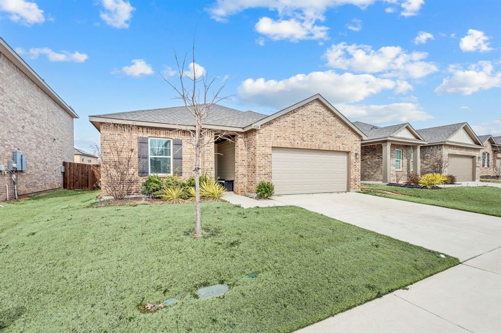 4724 Swan Neck Drive Property Photo 2
