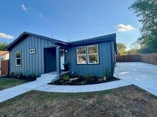 1413 Holly Vista Street Property Photo 1